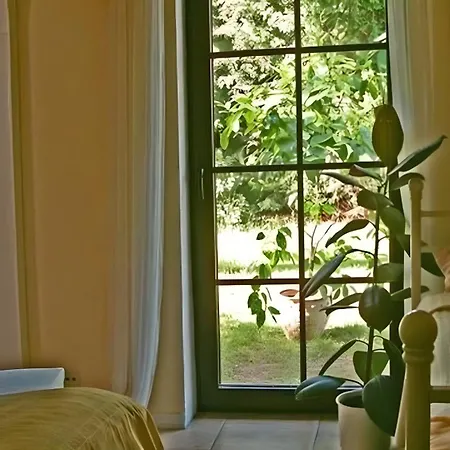 Mediterran - 35 M² Daire Hoppegarten